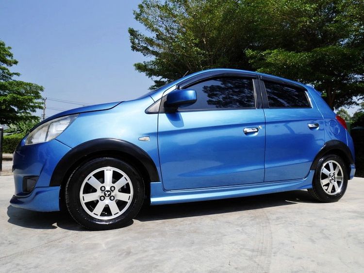 รถ Mitsubishi Mirage 1.2 GLS สี ฟ้า
