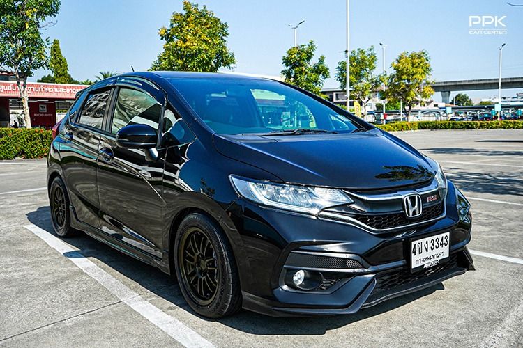 Honda Jazz 2018 1.5 RS i-VTEC Sedan เบนซิน ไม่ติดแก๊ส เกียร์อัตโนมัติ ดำ รูปที่ 3