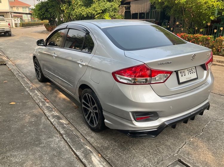 Suzuki Ciaz 2017 1.2 Gl Plus Sedan เบนซิน ไม่ติดแก๊ส เกียร์อัตโนมัติ เทา รูปที่ 4