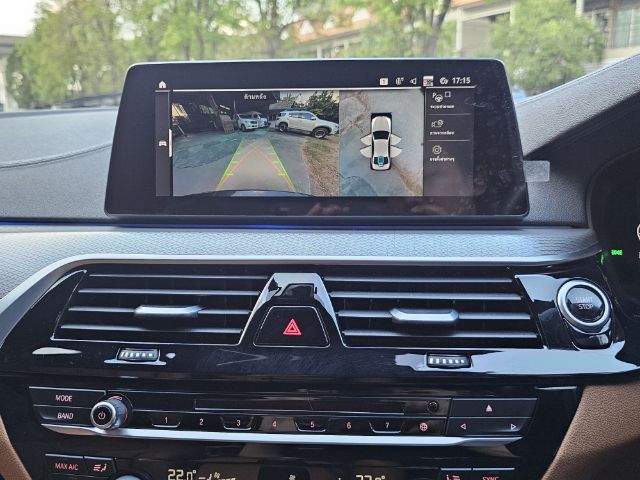 BMW Series 5 2019 520 Sedan ปลั๊กอินไฮบริด (PHEV) ไม่ติดแก๊ส เกียร์อัตโนมัติ ดำ รูปที่ 3