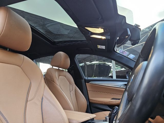 BMW Series 5 2019 520 Sedan ปลั๊กอินไฮบริด (PHEV) ไม่ติดแก๊ส เกียร์อัตโนมัติ ดำ รูปที่ 4