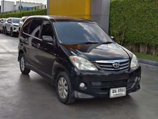  TOYOTA  AVANZA 1.5S AT ออกรถแค่ 3,000 รถเลขไมล์น้อย