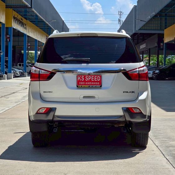 Isuzu MU-X 2015 2.5 Utility-car ดีเซล ไม่ติดแก๊ส เกียร์อัตโนมัติ ขาว รูปที่ 4