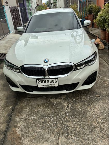 BMW Series 3 2021 320d Sedan ดีเซล ไม่ติดแก๊ส เกียร์อัตโนมัติ ขาว รูปที่ 2