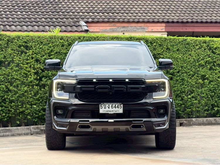 รถ Ford Everest 2.0 Bi-Turbo Titanium+ สี ดำ