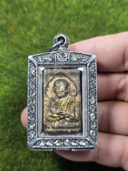 พระเนื้อผงหลวงปู่ทวดวัดพะโค๊ะ