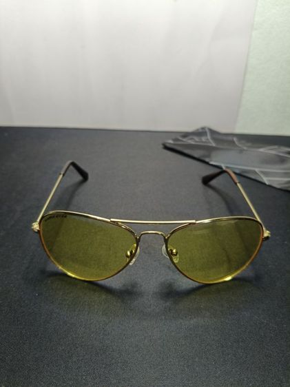 แว่นตา Eagle Eyes ทรง Aviator เลนส์โพลาไรซ์ถนอมสายตา กรอบทองสุดคลาสสิก รูปที่ 3