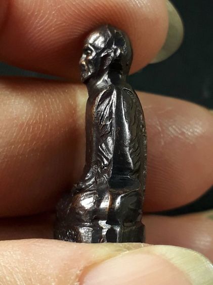 รูปเหมือนปั๊ม หลวงพ่อพรหม รุ่นก้นระฆัง ปี พ.ศ. 2512 วัดช่องแค จังหวัดนครสวรรค์ รูปที่ 3