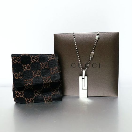 Used GUCCI G Plate Pendant Necklace (Silver925) รูปที่ 2