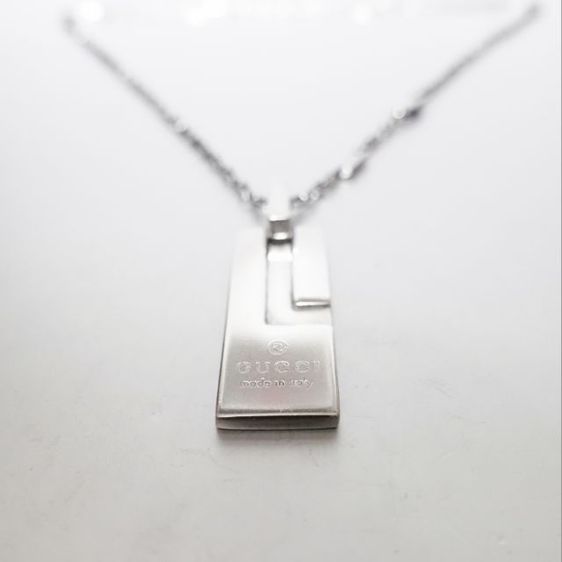 Used GUCCI G Plate Pendant Necklace (Silver925) รูปที่ 4