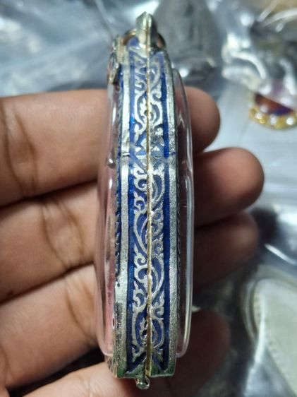 แผ่นปั๊มรูปเหมือน หลวงพ่อพรหม วัดช่องแค เสาร์ห้า ปี 2512 รูปที่ 3