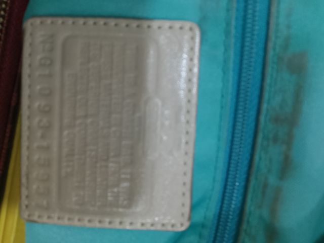 กระเป๋าcoachแท้