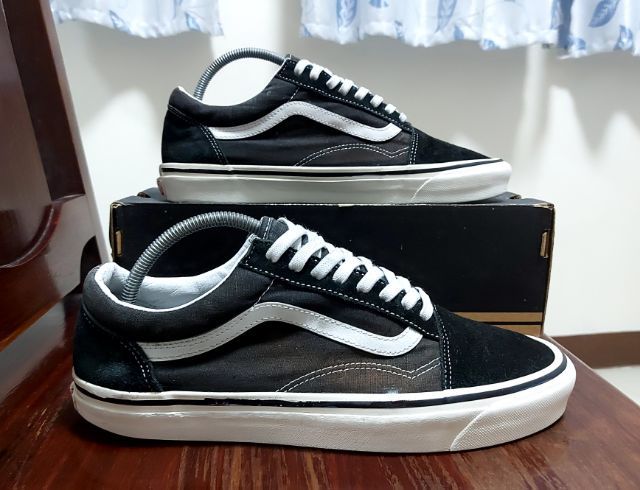 ดำ UK 9 | EU 43 1/3 | US 9.5 อื่นๆ รองเท้าผ้าใบ VANS 27.5 cm