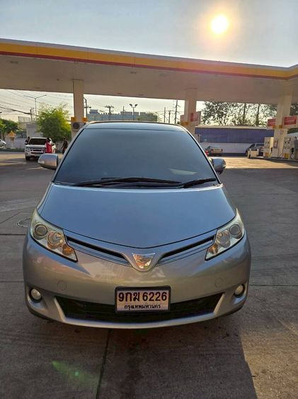 รถ Toyota Estima 2.4 G สี เทา