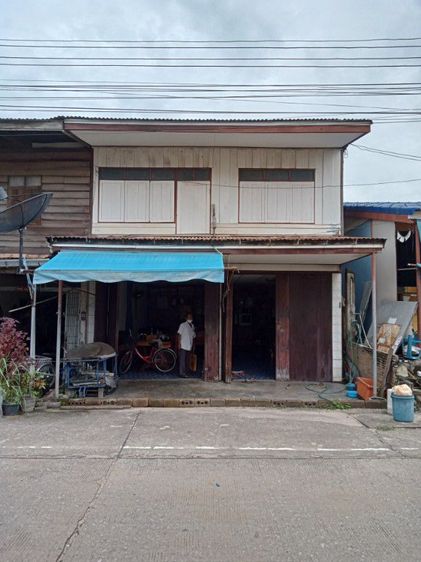 บ้านเดี่ยว 2 ชั้น อยู่ตรงข้าม อบจ.กำแพงเพชร ต.คลองแม่ลาย อ.เมือง ใกล้ตลาดสด,เซเว่น ,ธกส.,ปั้มน้ำมัน (เจ้าของขายเอง)