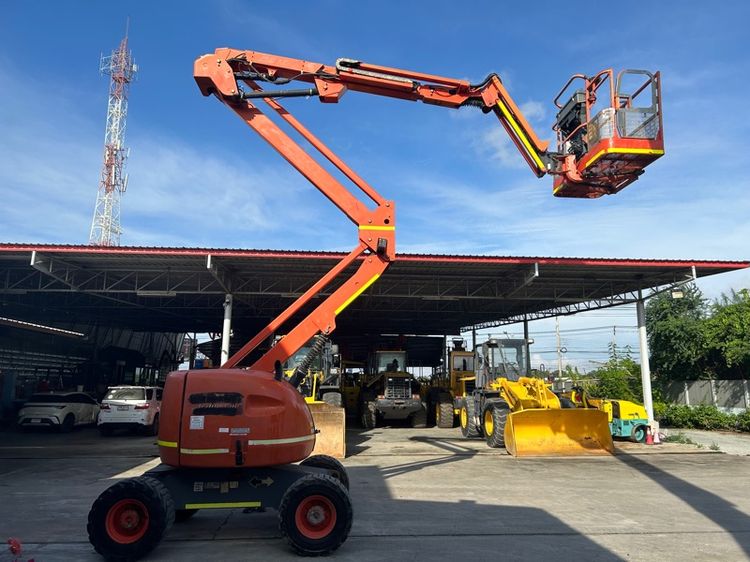 รถกระเช้าบูม JLG  รุ่น 450AJ ความสูง 13.7 เมตร รถเก่านอก 