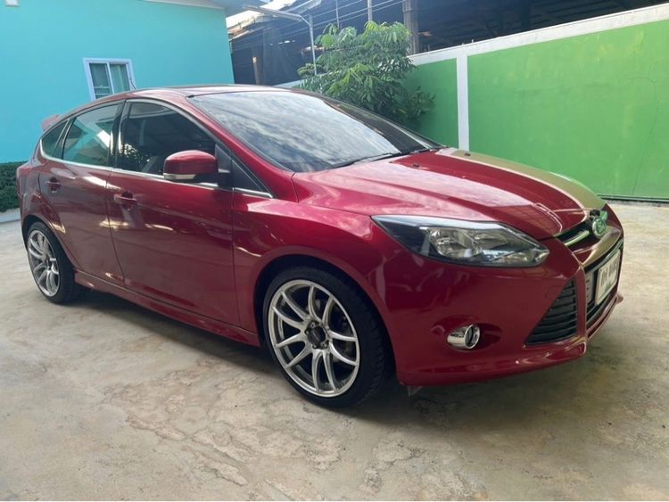Ford Focus 2013 2.0 Sport Plus Sedan เบนซิน แดง รูปที่ 2