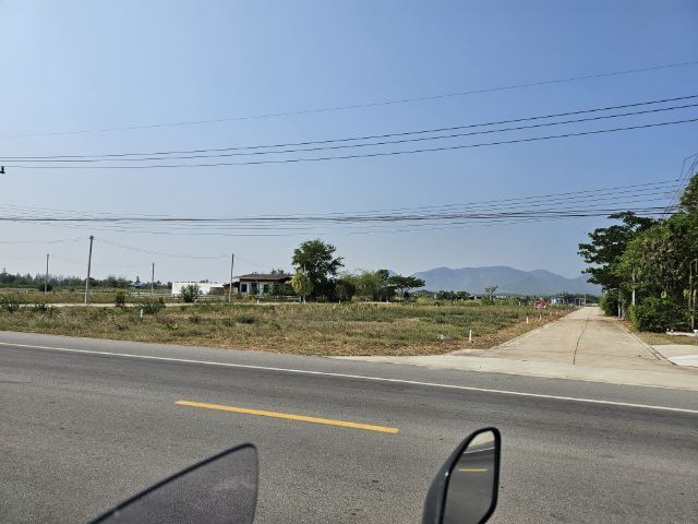 ที่ดินเปล่า โฉนดครุฑแดง