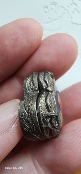 ตลับสีผึ้งล๊อคเก็ตรูป ร.๕ (ทำจากเงินยวง) รูปที่ 10