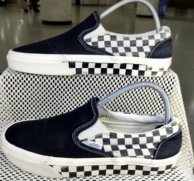 รองเท้า💥VANS Slip - On💥ของแท้‼️ลายสก็อตสีดำ -ขาว พื้นเดิม นิ่ม เบา สวยๆ เดิม สภาพดี💥ไซร์ 40  รูปที่ 11
