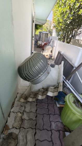 ขายลูกหมุนหลังคา