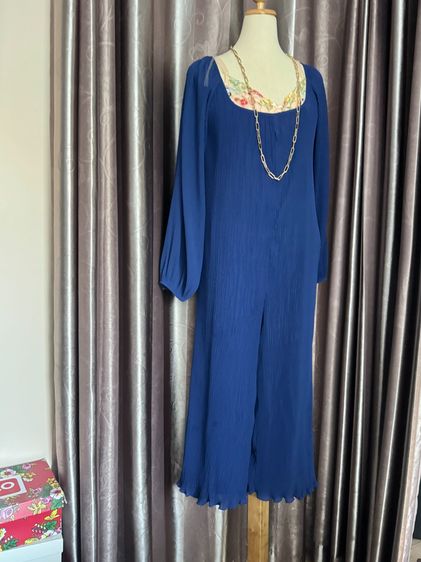 Pleat Jumpsuit with gold chain accessories full body size L Lyn Around รูปที่ 10