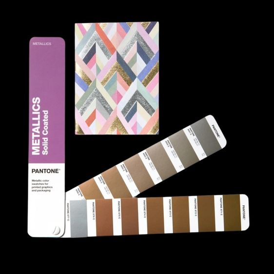 อื่นๆ PANTONE Metallics Guide
