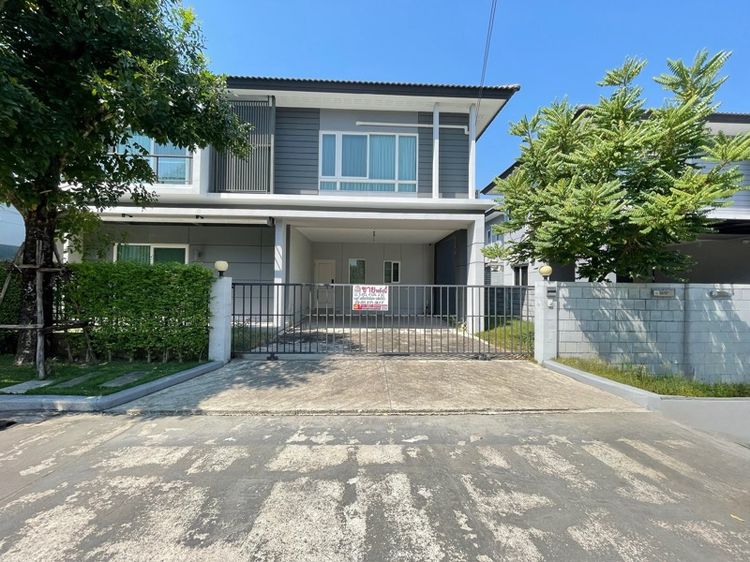 AP (Thailand) มีบางส่วน 2019 ขายบ้านเดี่ยวหลังมุม สภาพใหม่กริ๊บ โครงการคุณภาพ CENTRO บางนา-วงแหวน