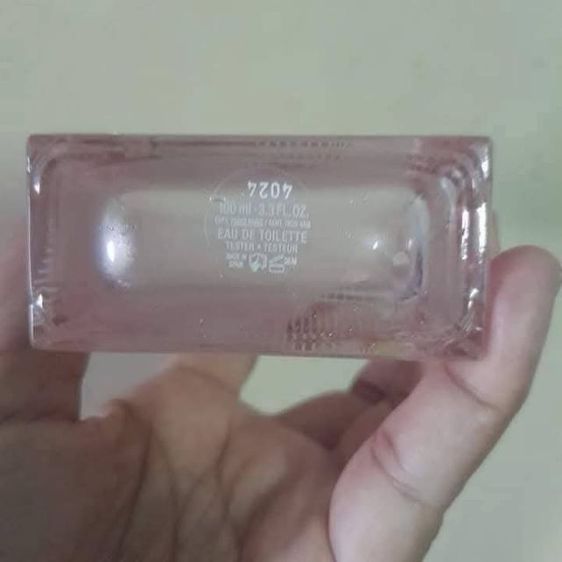 •Burberry Brit Sheer. 100ml.edt
•ขวดเปล่าสะสม