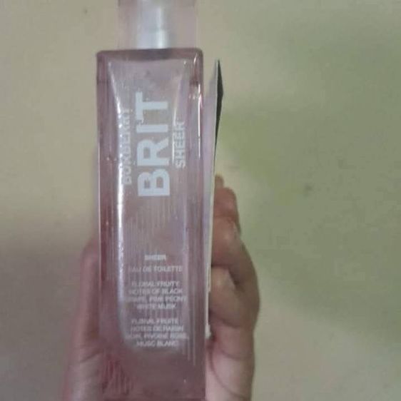 •Burberry Brit Sheer. 100ml.edt
•ขวดเปล่าสะสม รูปที่ 2