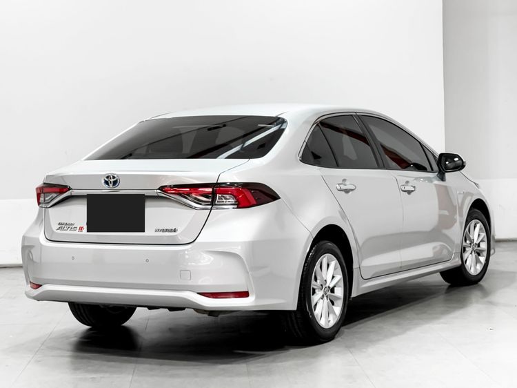 Toyota Altis 2020 1.8 Hybrid Mid Sedan ไฮบริด ไม่ติดแก๊ส เกียร์อัตโนมัติ บรอนซ์เงิน รูปที่ 3