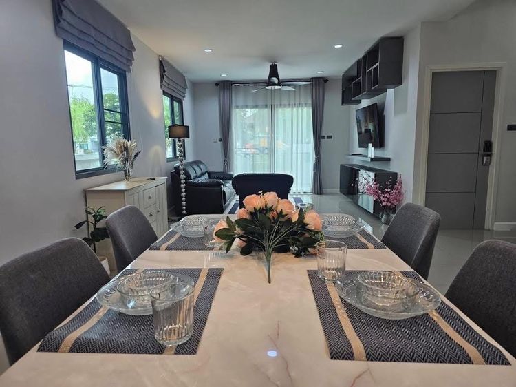 ตกแต่งครบ 🏡 บ้านเช่า หมู่บ้านกาญจน์กนก ​12 รูปที่ 2