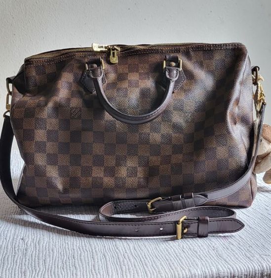 กระเป๋าสะพาย รูปที่ 2