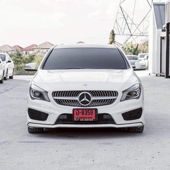 Mercedes-Benz CLA-Class 2015 CLA250 AMG Sedan เบนซิน ขาว รูปที่ 2
