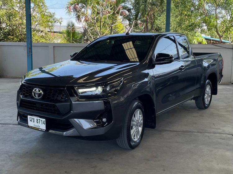 Toyota Hilux Revo 2024 Smart Cab 2.4 Mid Z Edition Pickup ดีเซล ไม่ติดแก๊ส เกียร์ธรรมดา เทา
