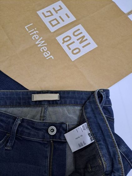 กางเกงยีนส์ Skinny ขายาวกระบอกเล็ก  ญ. แบรนด์ Uniqlo‼️ รูปที่ 3