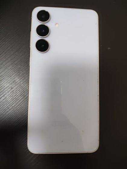 รอรูปและข้อมูลเพิ่ม  SAMSUNG GALAXY S25 FE ปี 2025 ใช้งานน้อย รูปที่ 5