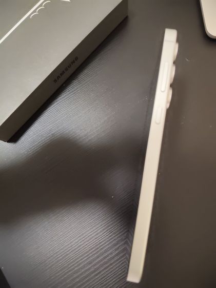 รอรูปและข้อมูลเพิ่ม  SAMSUNG GALAXY S25 FE ปี 2025 ใช้งานน้อย รูปที่ 2