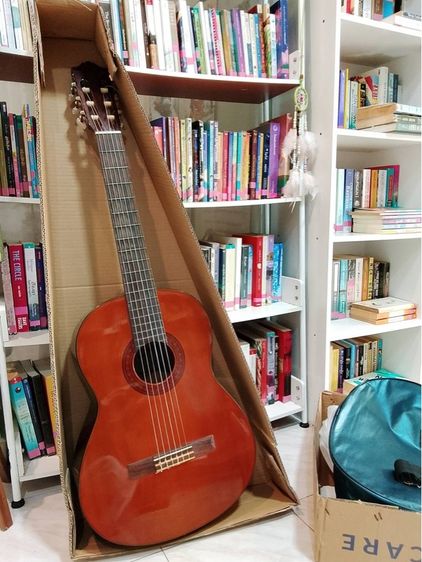 กีตาร์คลาสสิค Yamaha C70 (มือสอง) รูปที่ 2