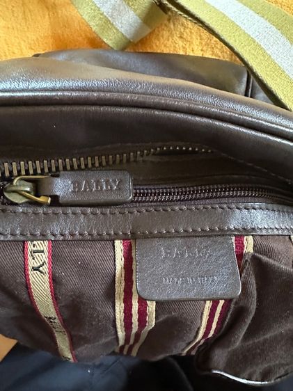 กระเป๋าสะพายBally รูปที่ 7
