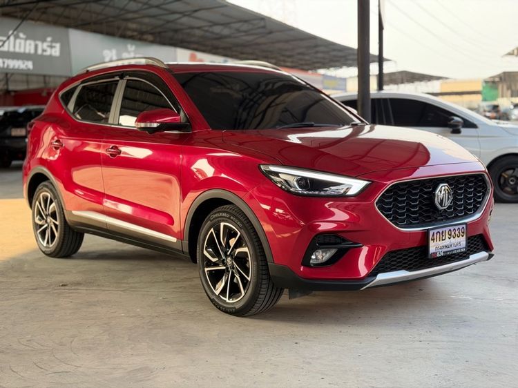 MG ZS 2021 1.5X+ Sunroof Sedan เบนซิน ไม่ติดแก๊ส เกียร์อัตโนมัติ แดง รูปที่ 3
