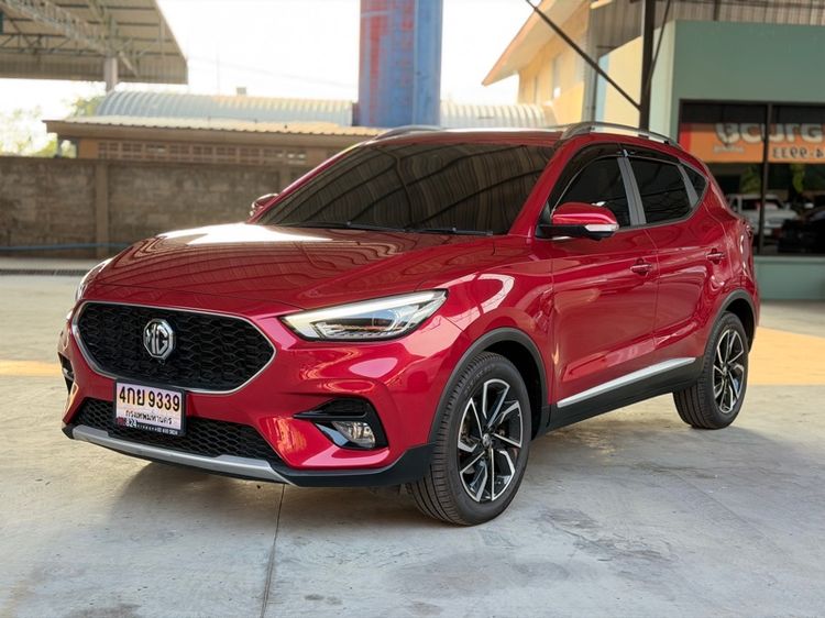 MG ZS 2021 1.5X+ Sunroof Sedan เบนซิน ไม่ติดแก๊ส เกียร์อัตโนมัติ แดง