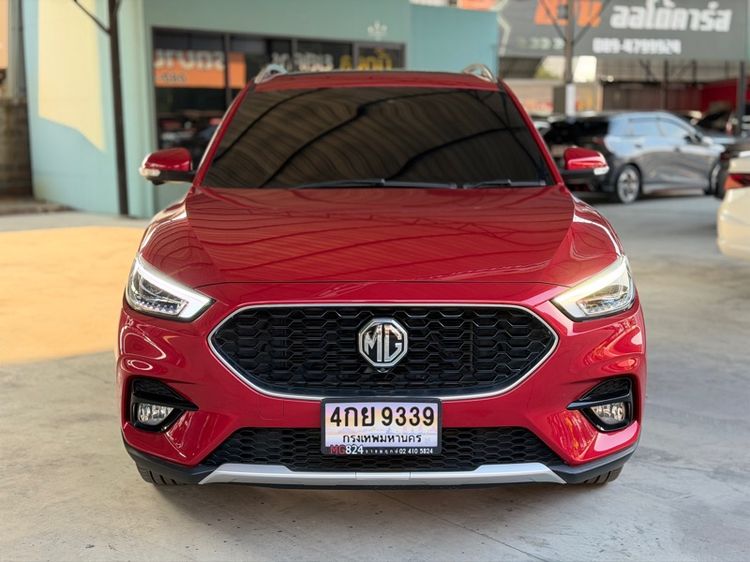 MG ZS 2021 1.5X+ Sunroof Sedan เบนซิน ไม่ติดแก๊ส เกียร์อัตโนมัติ แดง รูปที่ 2
