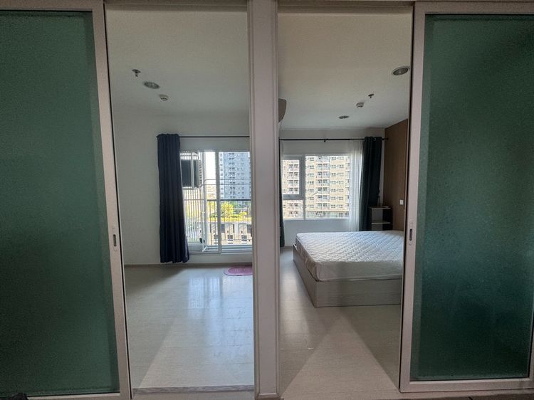 AP (Thailand) ไม่อนุญาต ตกแต่งครบ 2017 📌ให้เช่า แอสปาย เอราวัณ ตึก B ชั้น 9 มี 2 ห้องนอน ฟรี WiFi AIS โปรประกัน 1 ล่วงหน้า 1 เช่าถูก 9,500 บาท  รูปที่ 2