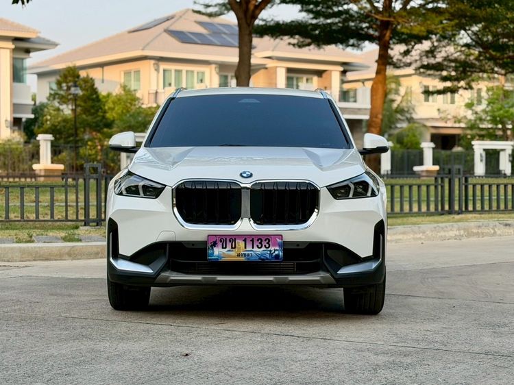 BMW X1 2023 2.0 sDrive18i xLine Utility-car เบนซิน ไม่ติดแก๊ส เกียร์อัตโนมัติ ขาว รูปที่ 2