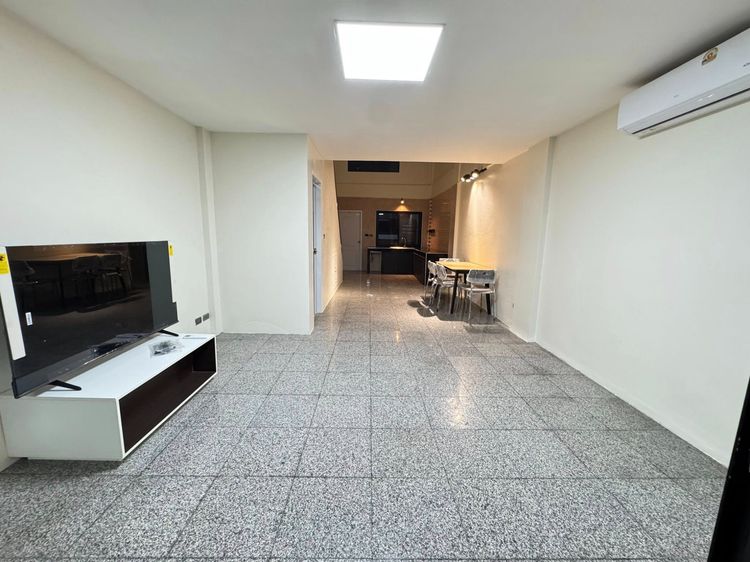 อื่นๆ ตกแต่งครบ สร้างเสร็จก่อน 2010 🏢✨ ให้เช่า Home Office  Town In Town  รีโนเวทใหม่ทั้งหลัง พร้อมใช้งาน ✨🏢 รูปที่ 2