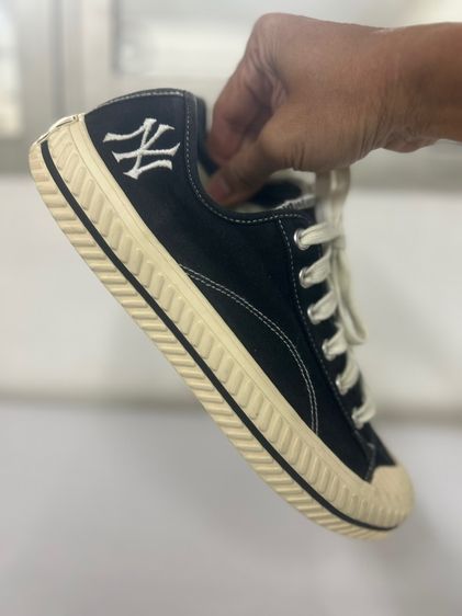 รองเท้า mlb รูปที่ 8