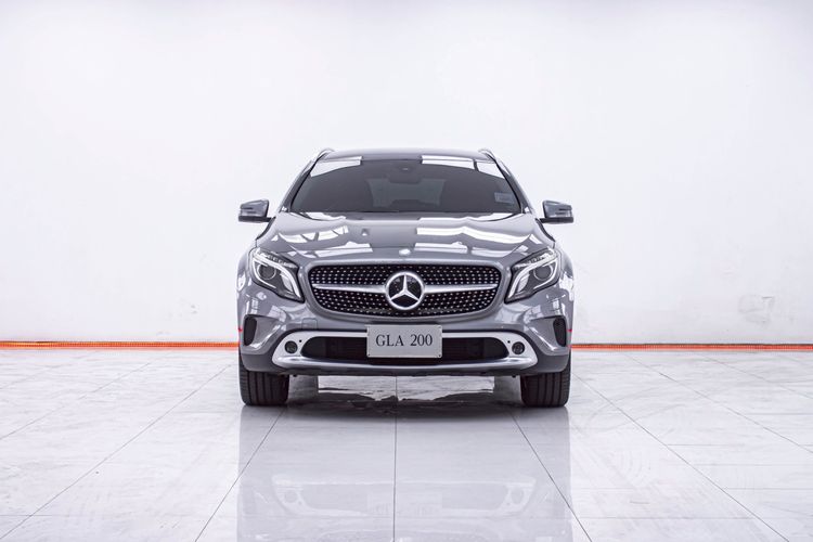 Mercedes-Benz GLA-Class 2016 GLA200 Utility-car เบนซิน ไม่ติดแก๊ส เกียร์อัตโนมัติ เทา รูปที่ 4