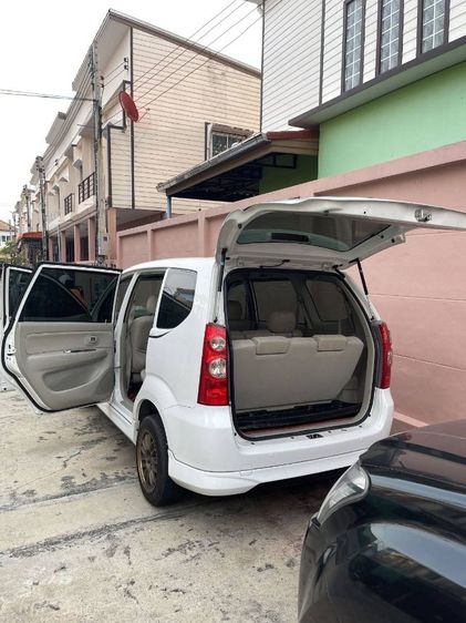 Toyota Avanza 2011 1.5 E Exclusive เบนซิน ไม่ติดแก๊ส เกียร์อัตโนมัติ ขาว รูปที่ 3