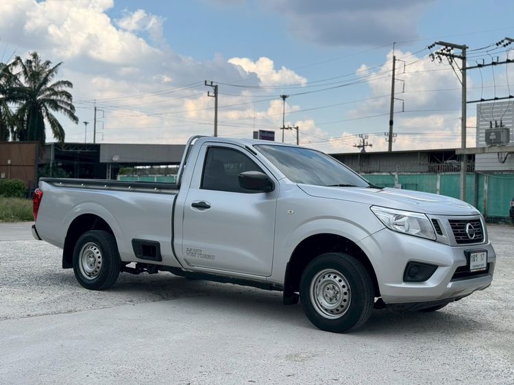 Nissan Navara 2015 2.5 SL Pickup ดีเซล ไม่ติดแก๊ส เกียร์ธรรมดา บรอนซ์เงิน รูปที่ 4